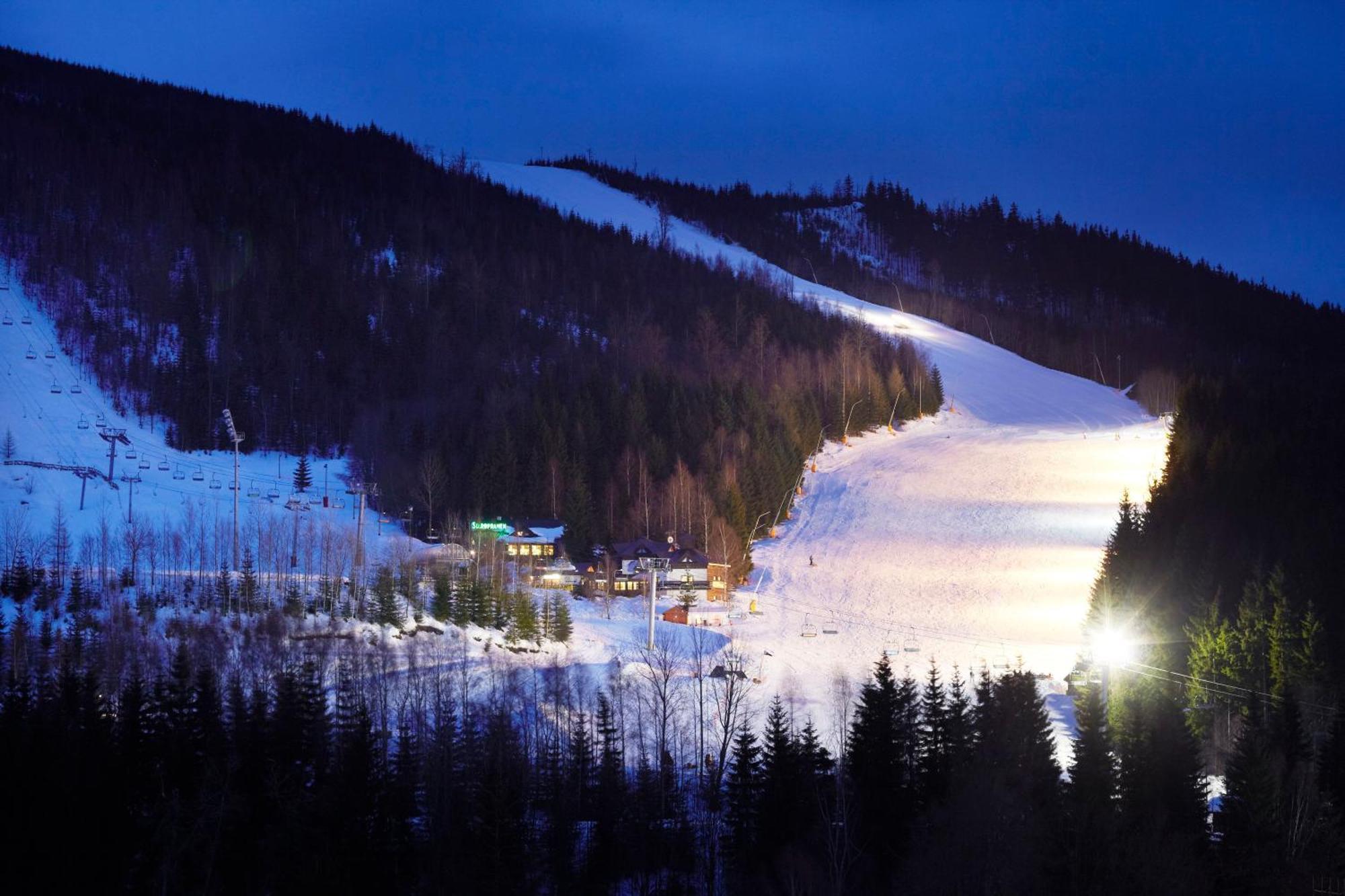 Spa Hotel Bily Horec Harrachov Eksteriør billede